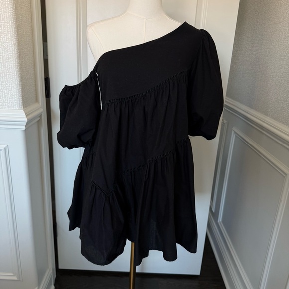 Showpo Black One-Shoulder Voluminous Sleeve Women’s Mini Dress US 4 - Picture 5 of 9